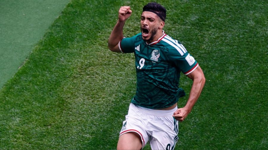 Raúl Jiménez marcó su primer gol en Mundiales