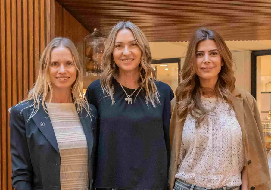 julianaAwadaPatioBullrich2026