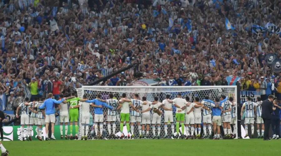 Selección Argentina y su hinchada