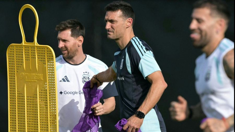 La Selección Argentina entrenando en Kansas.