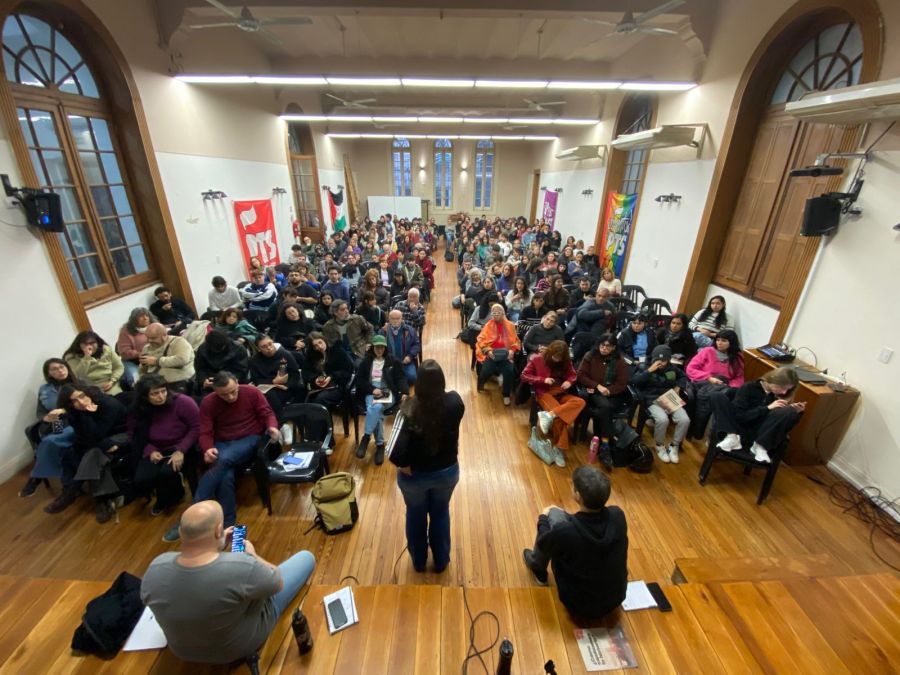  Comités junto a Myriam Bregman y Nico del Caño 2