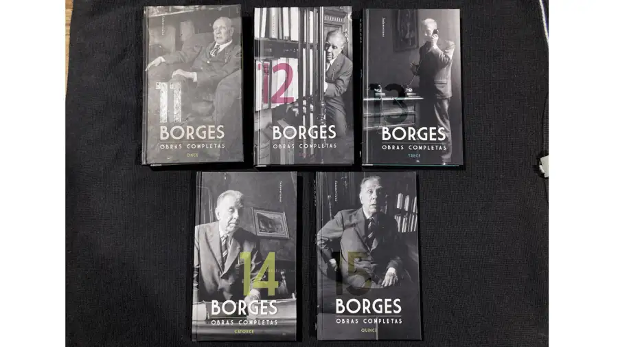 Entre polémicas, se cumplen 40 años de la muerte de Jorge Luis Borges.