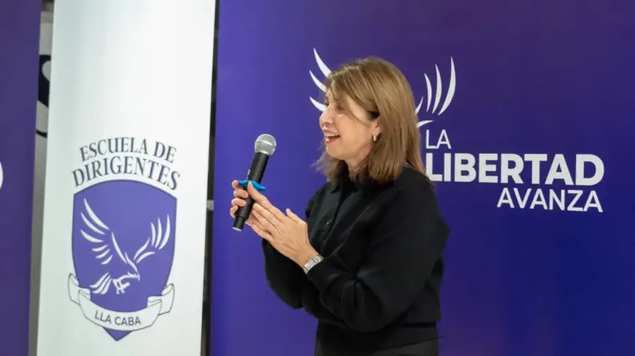 Karina Milei inauguró la escuela de dirigente de LLA.
