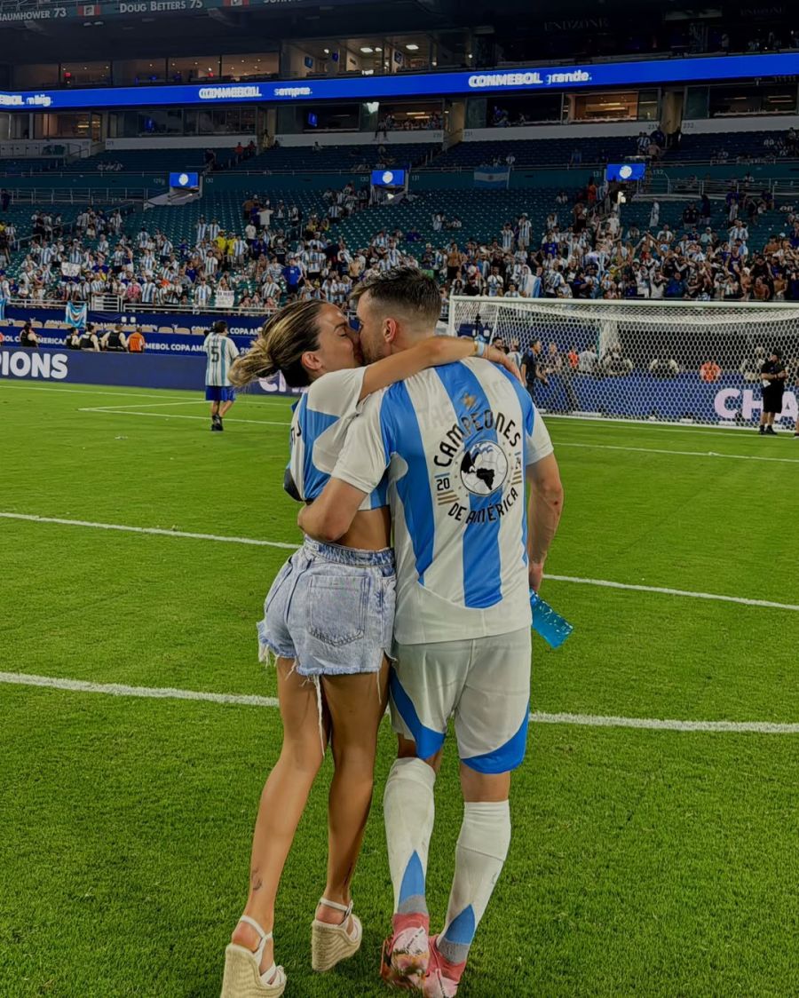 Caro Calvagni, Nicolás Tagliafico