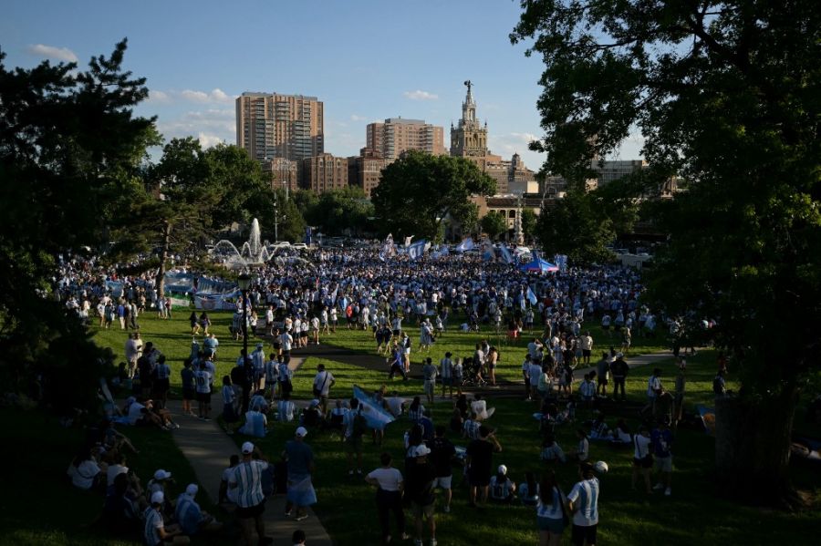 Banderazo argentino en Kansas City