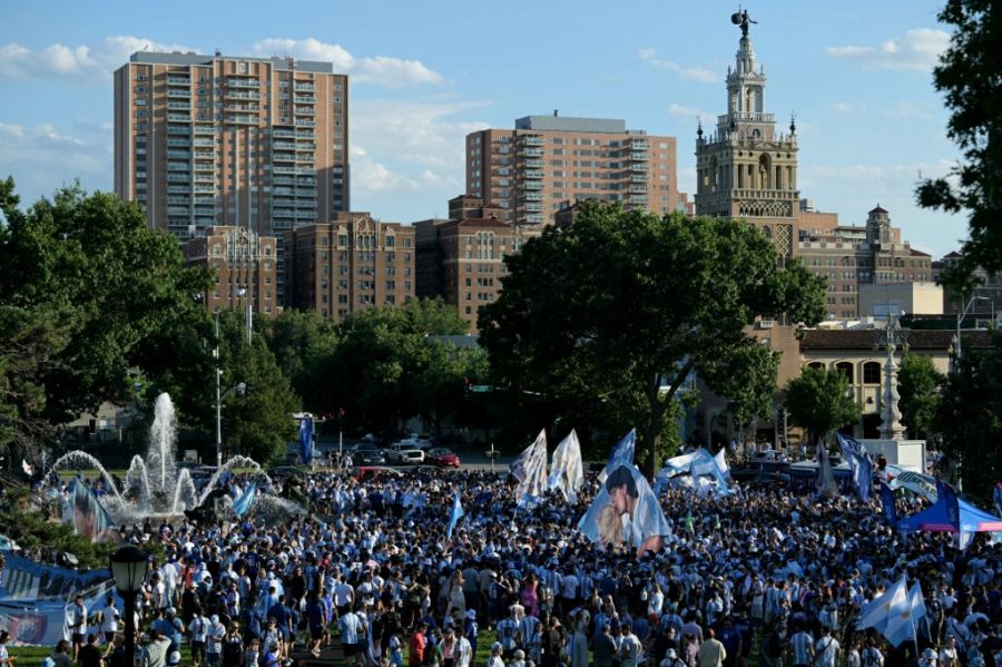 Banderazo argentino en Kansas City