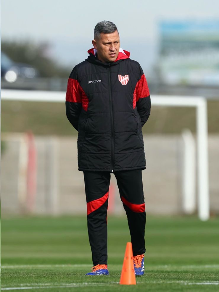 Diego Flores IACC