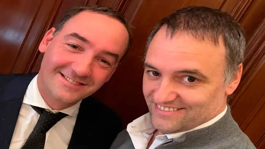Adorni y su hermano Francisco 18062026