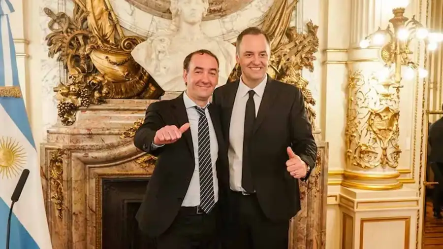 Adorni y su hermano Francisco 18062026