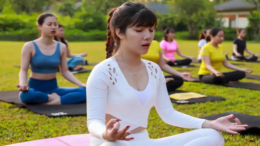Clases de yoga en espacio verde 19062026