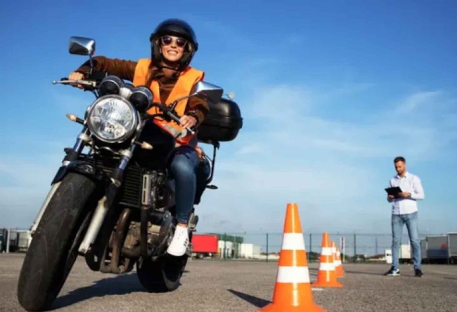 Matrícula para Instructores de Motos: Educando al motociclista 
