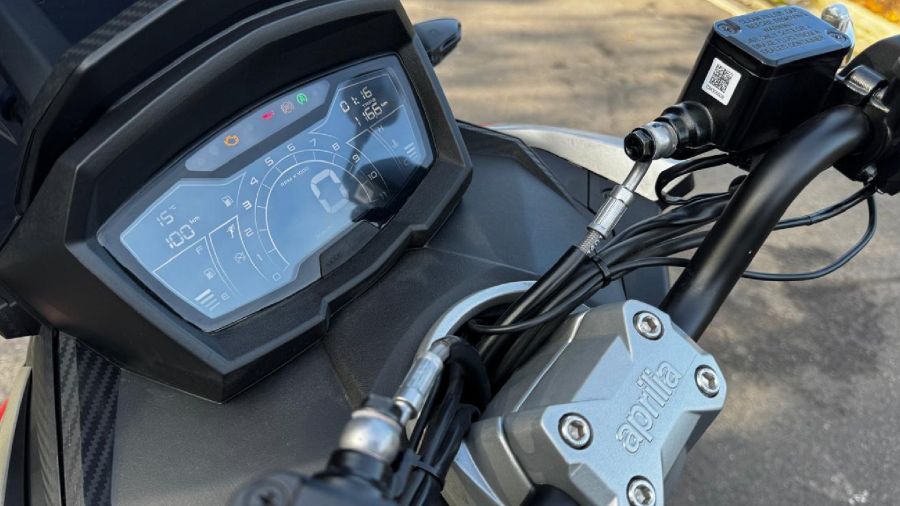 Aprilia SR GT 200 Sport