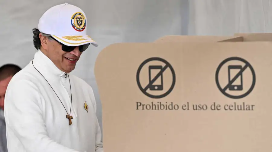 Gustavo Petro elecciones en Colombia 21062026