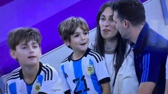 Lionel Scaloni y Elisa Montero