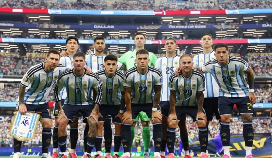 2306_selección nacional de fútbol