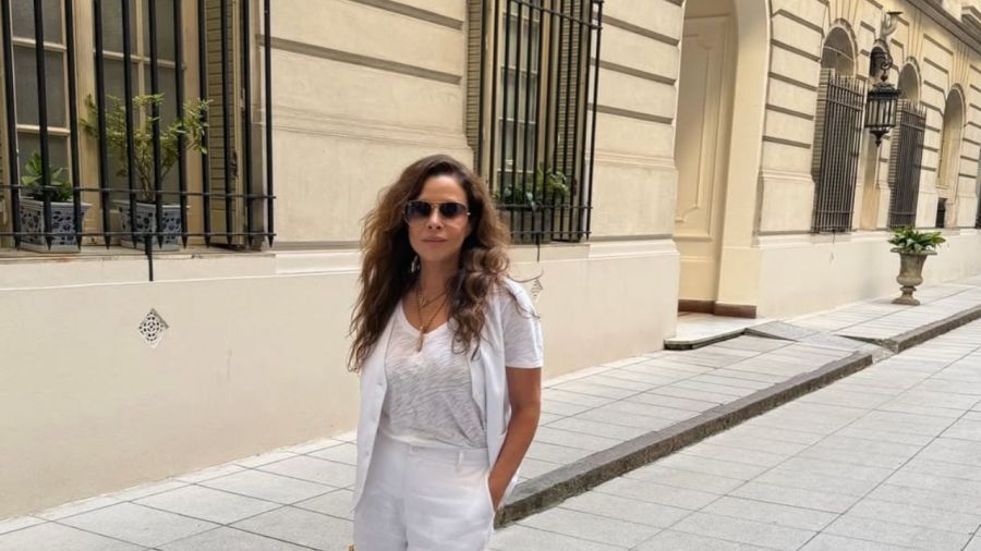 Julieta Ortega living