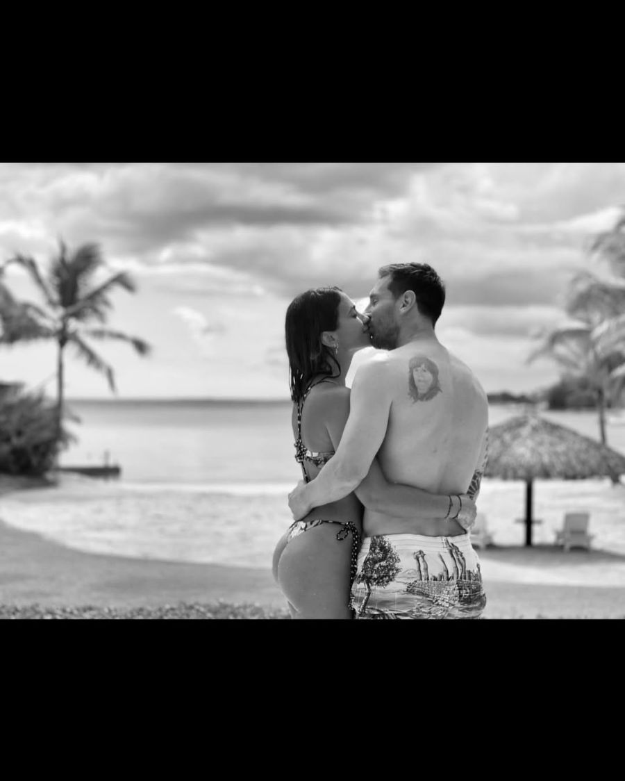 Las fotos de Antonela Roccuzzo, Lionel Messi y sus hijos