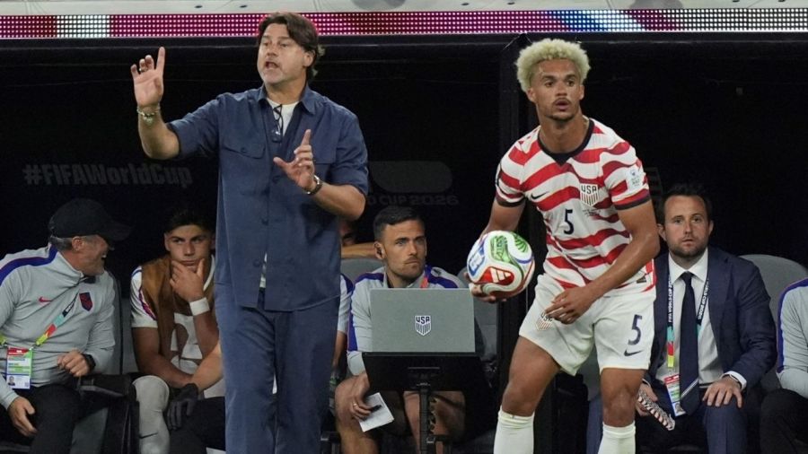 El outfit de Mauricio Pochettino
