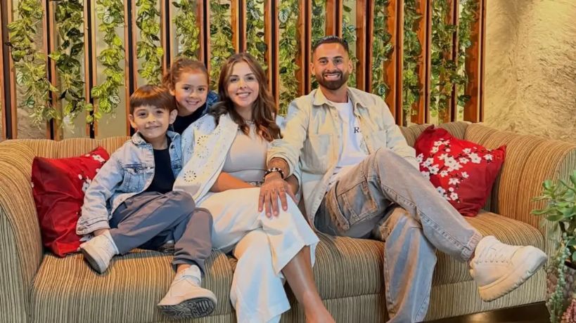 Futbolista cordobés Lucas Trejo y su familia