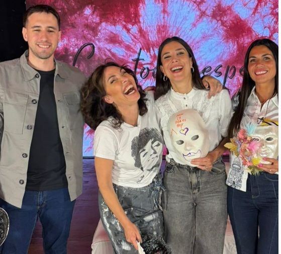 Con todo respeto despidió a Ernestina Pais