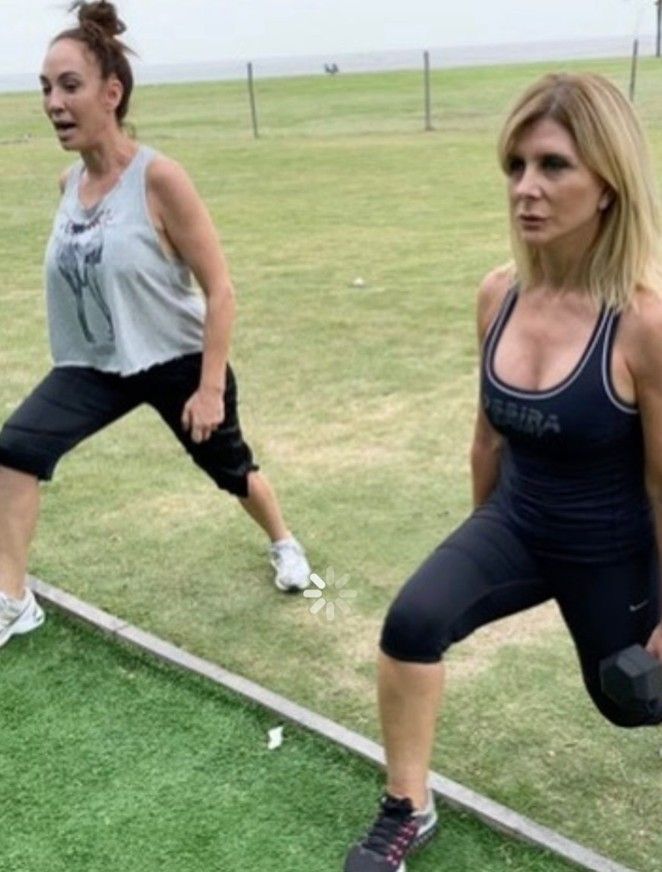 Ernestina Pais y Debora Plager