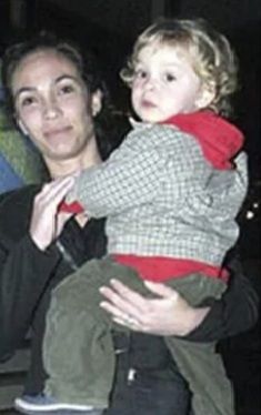 Ernestina Pais y su hijo Benicio