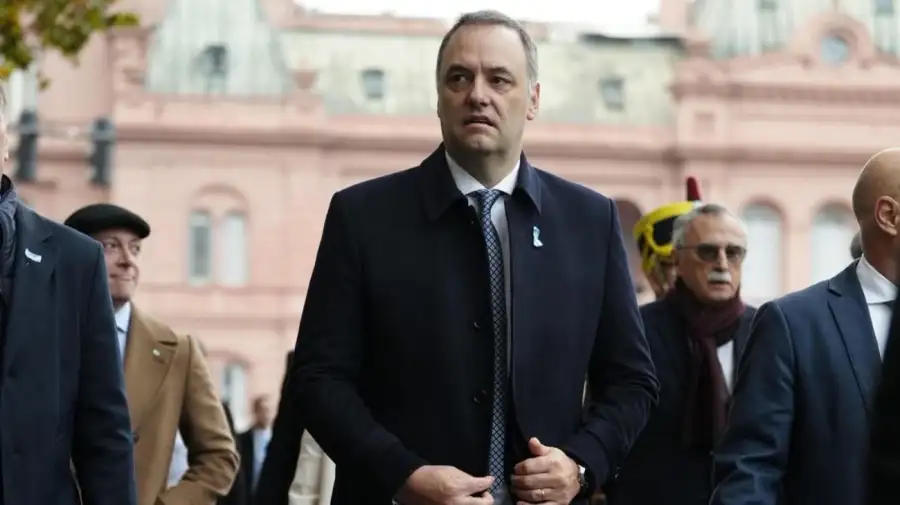 Manuel Adorni