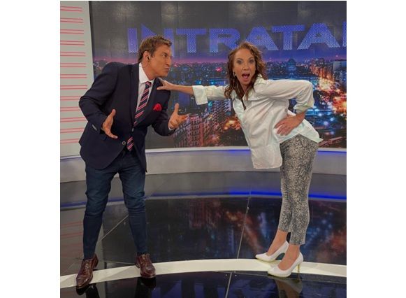 Paulo Vilouta junto a Ernestina Pais en Intratables