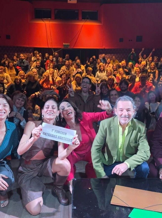 Rocío Igarzábal y Ernestina Pais
