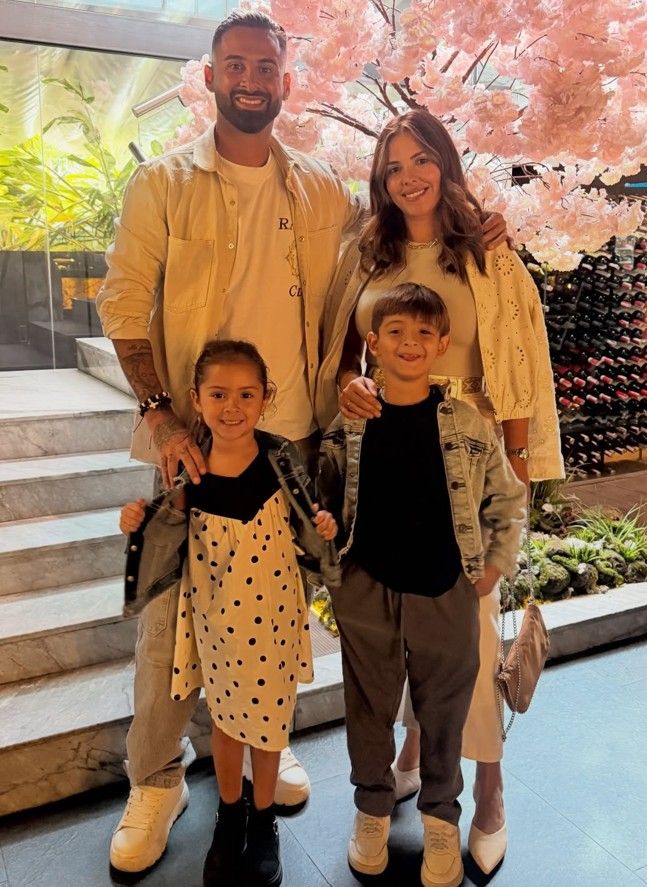 Lucas Trejo y su familia