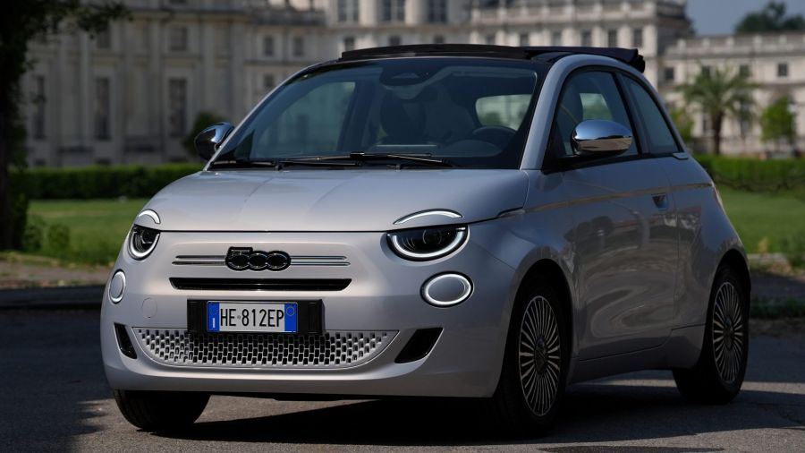Así es el nuevo Fiat 500 descapotable