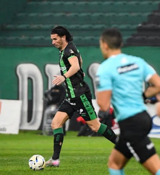 Dylan Gissi, en Nueva Chicago