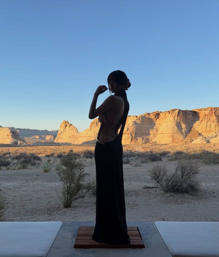 Lisa y un vestido hot