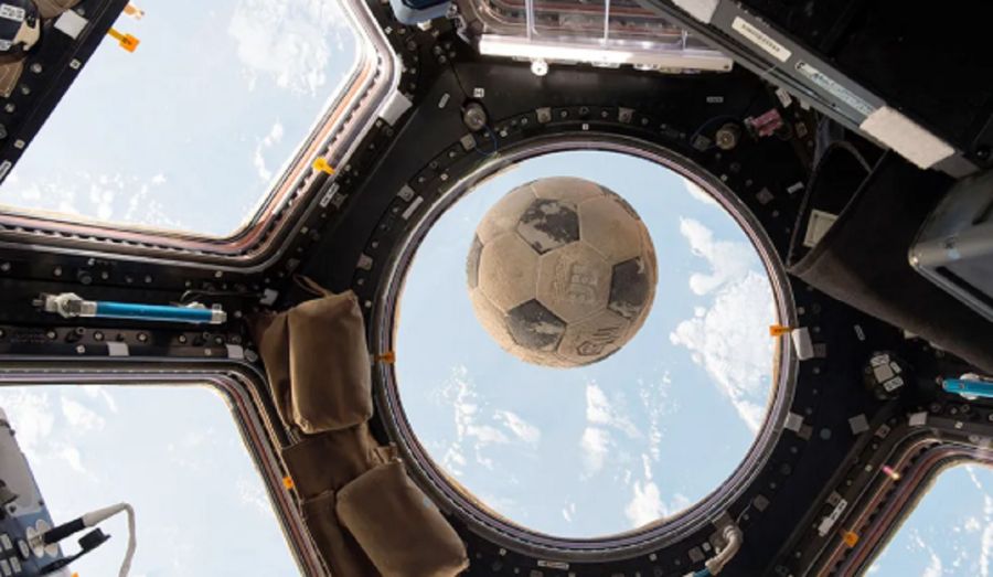 0107_pelota nasa