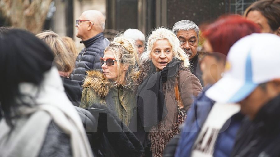 El último adiós a Ernestina Pais