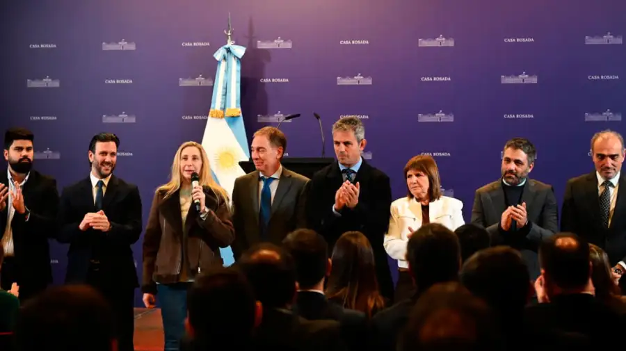 Reunión Milei con Legisladores 01072026