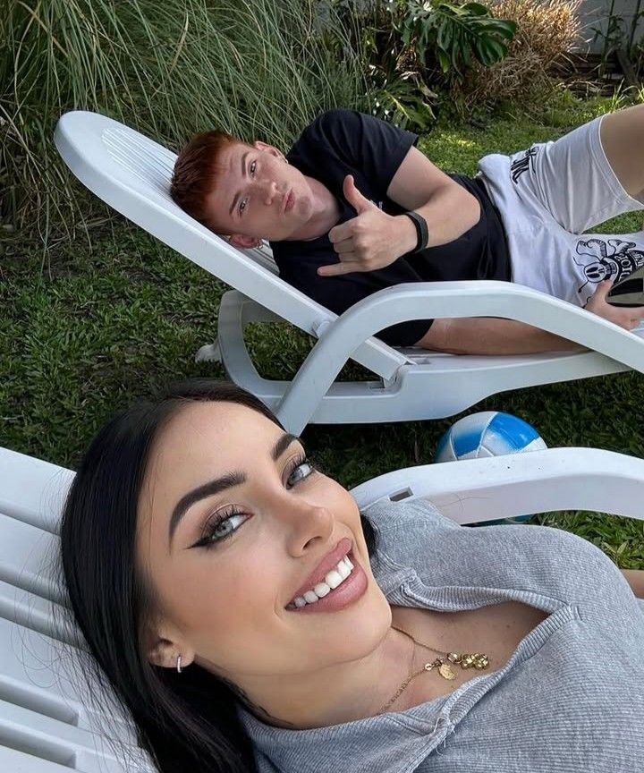 Colo Barco y Yas Jaureguy