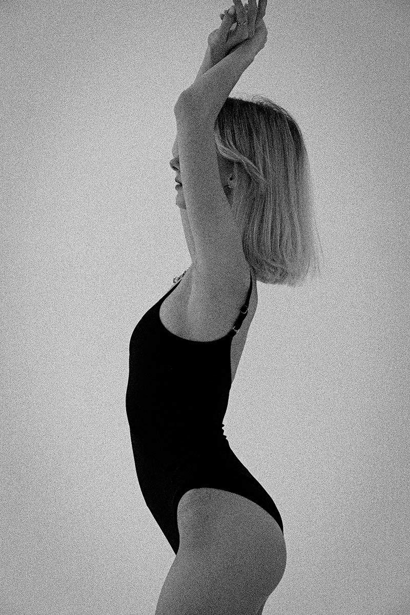 Mujer en traje de baño