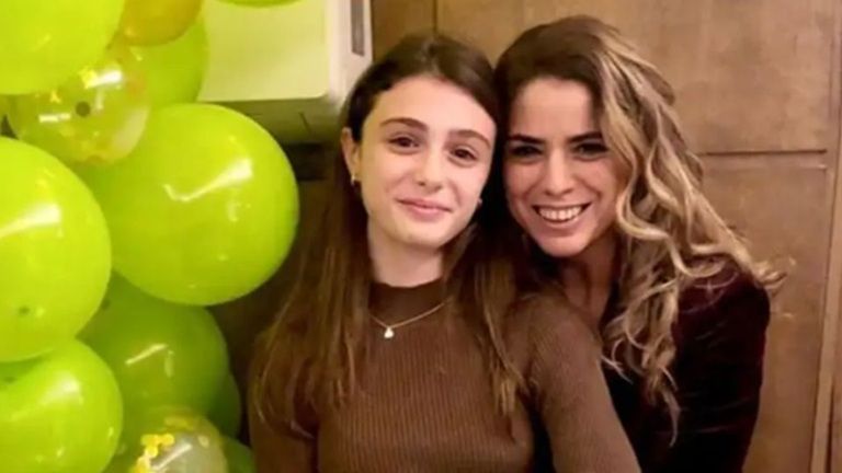 Mía Virasoro y Marina Calabró