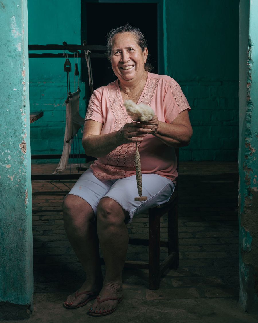 Artesanas textil Paraguay rito del Angelito