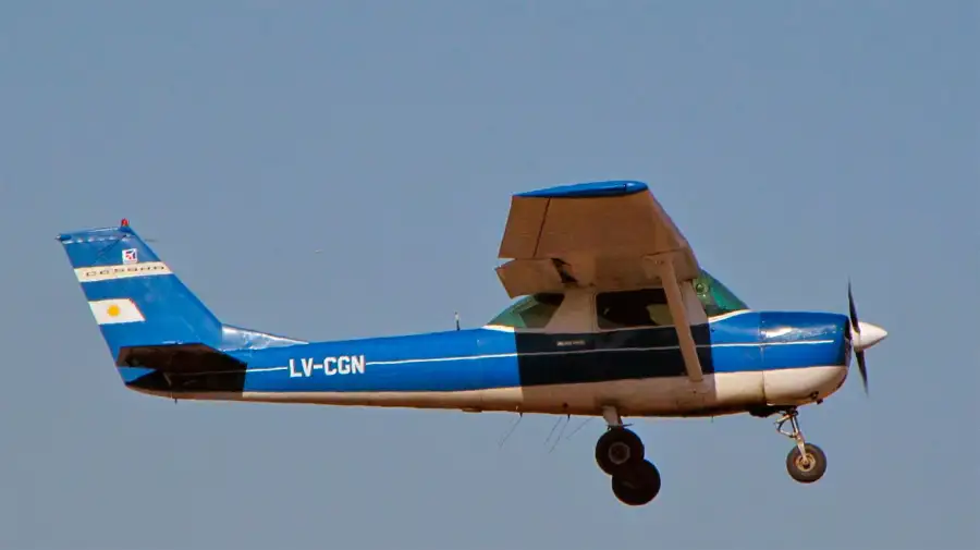 Escuela de aviación Flying Parrot Córdoba