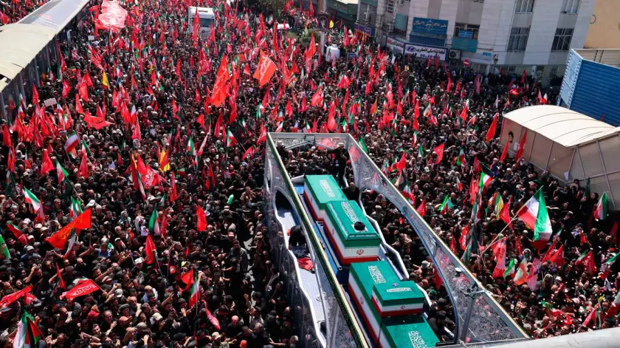 Funeral del Líder Ali Khamenei en Teherán 06072026
