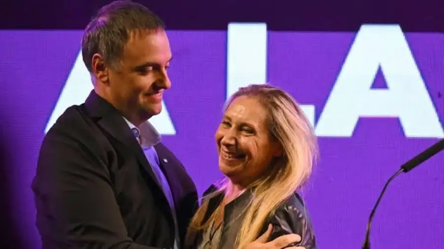 Karina Milei y Manuel Adorni