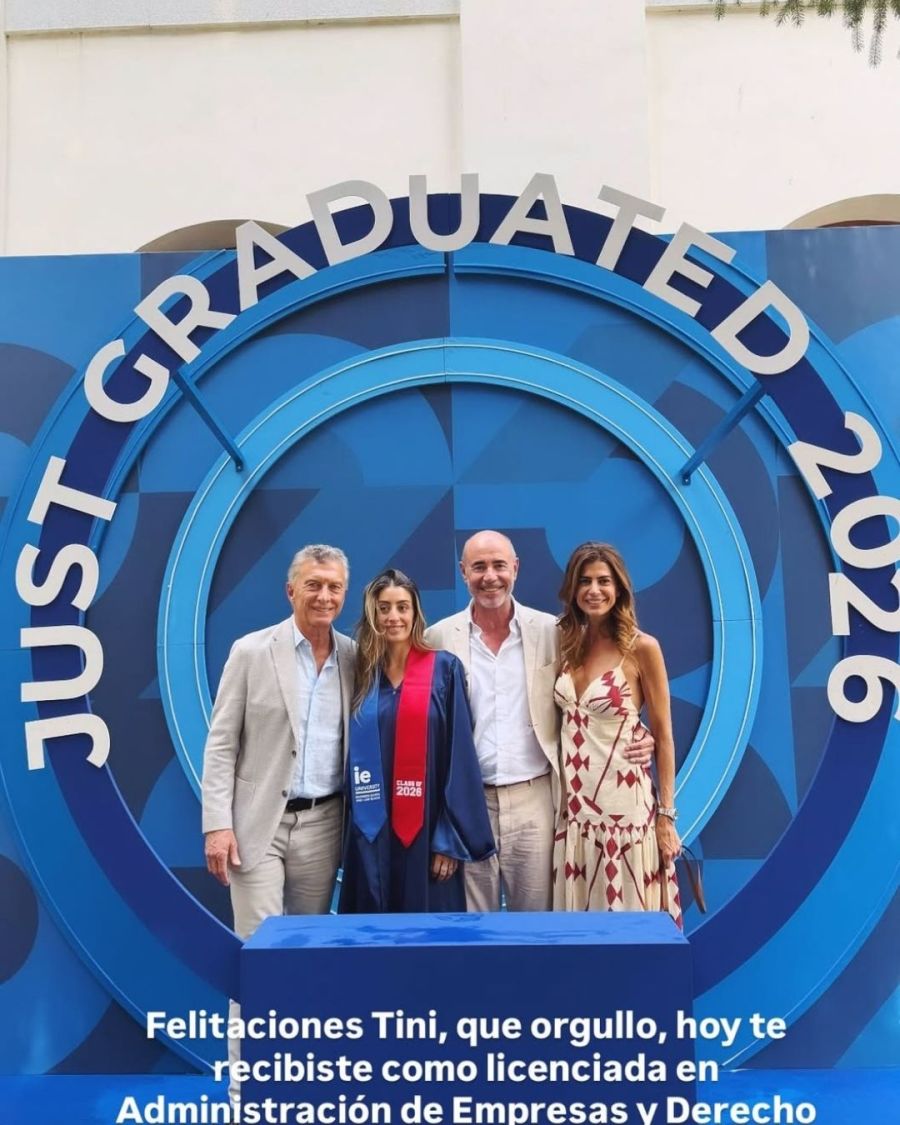 Juliana Awada y Valentina Barbier