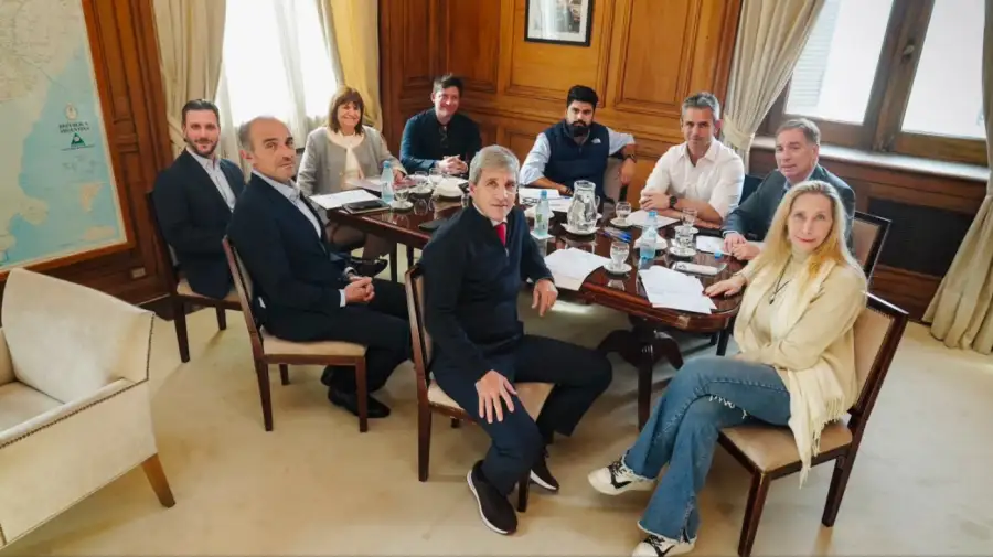 Mesa política 20260708