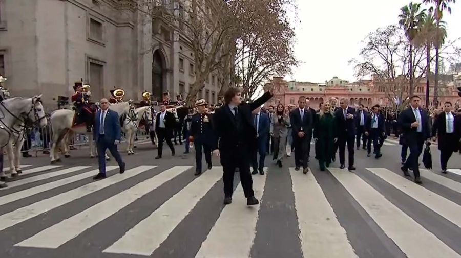 El Presidente Milei participa del Tedeum en la Catedral de Buenos Aires por el 9 de Julio