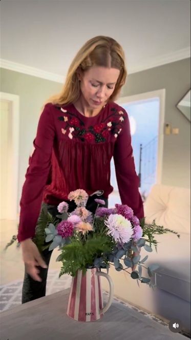 Deco del living de Nicole Neumann
