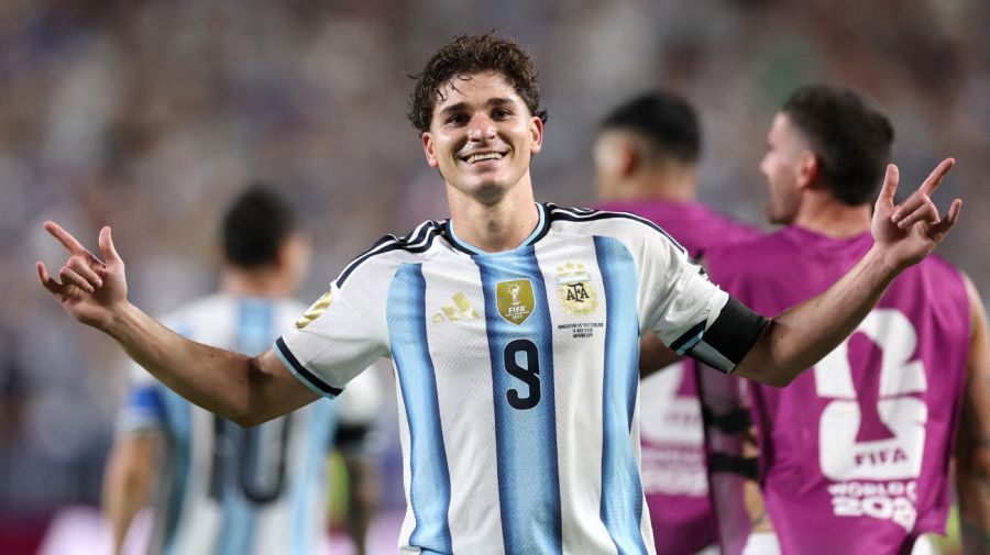 Gol de Julian Alvarez - Argentina vs Suiza 11072026