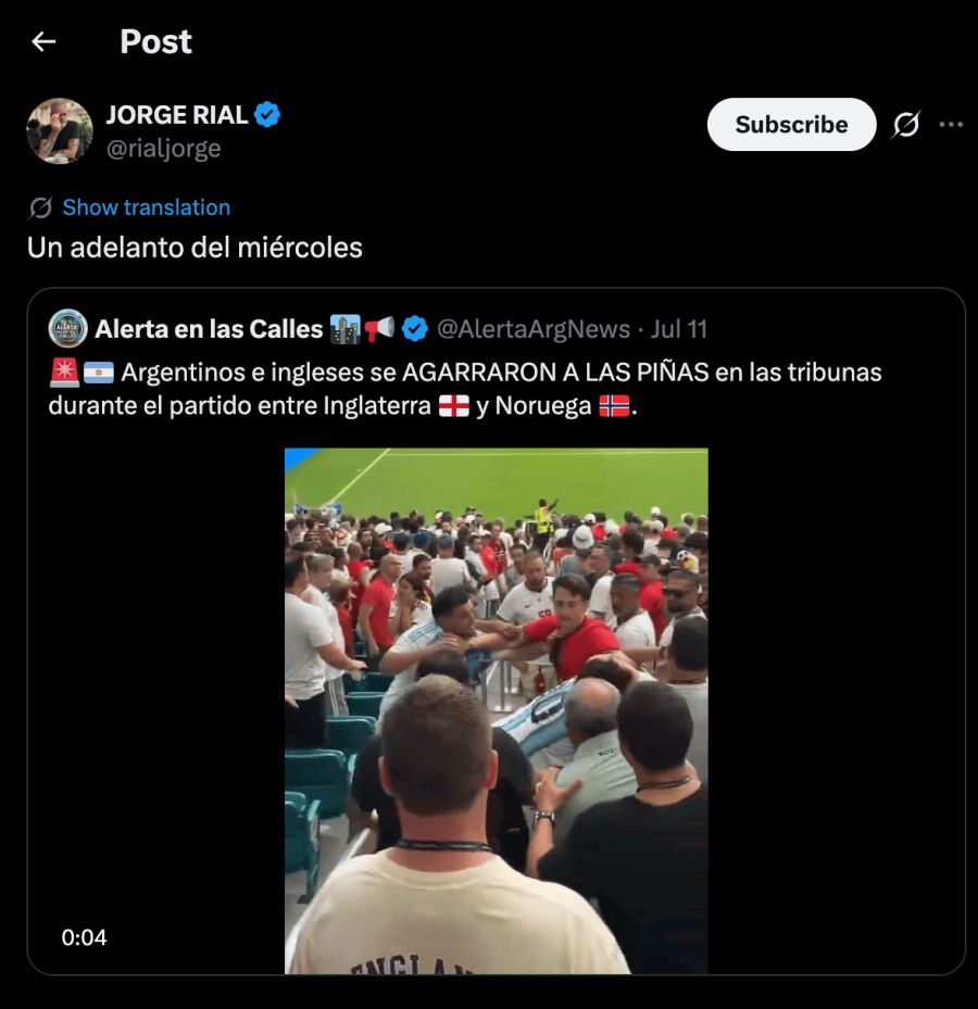 hinchas peleando