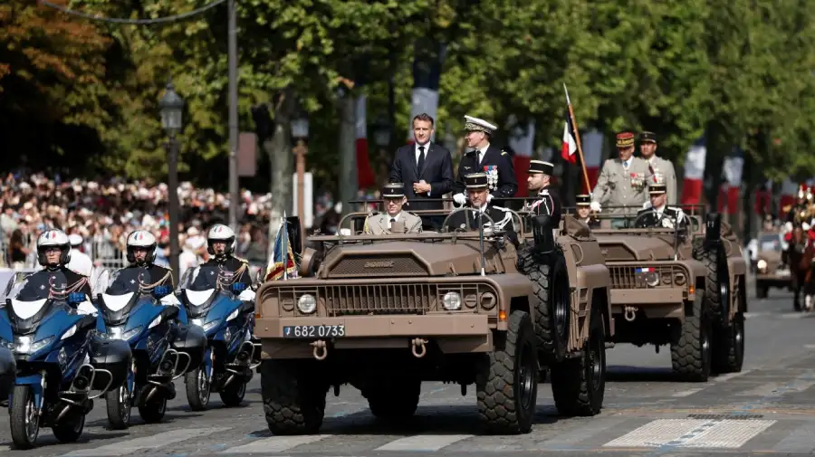 Macron en el desfile militar anual del Día de la Bastilla 14072026